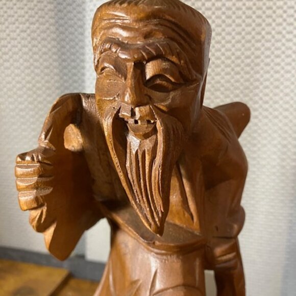 Vintage 1970 Wooden Carved Fisherman 10" Handmade in Hawaii - Picture 8 of 9